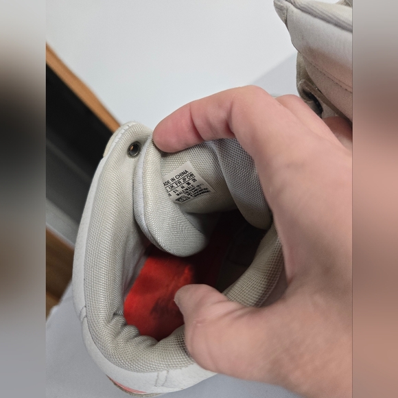 Adidas Originals AR 2.0 2011 G48013 - Picture 9 of 11